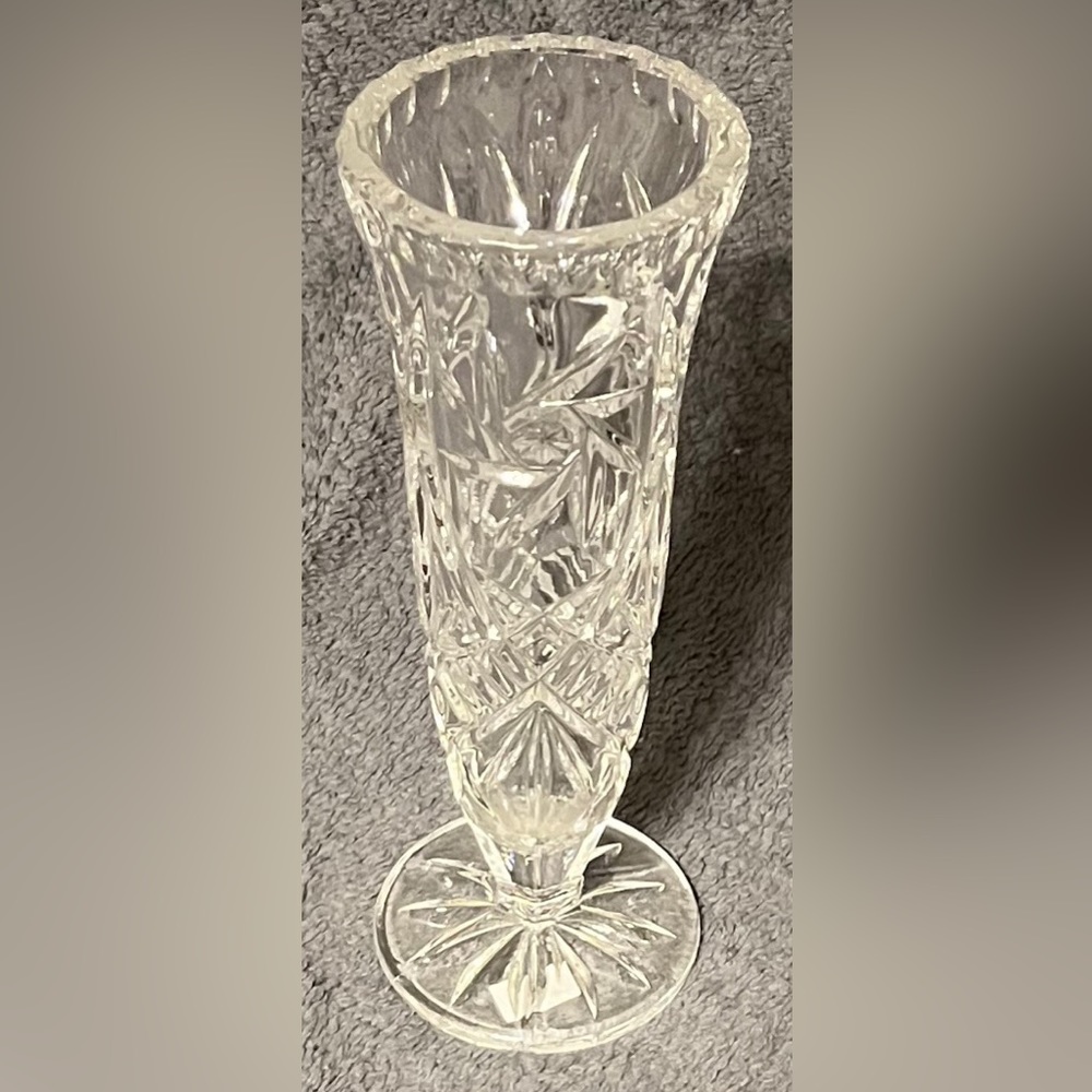 Vintage Bohemia Crystalex Hand Cut Lead Crystal Footed Bud Vase-Czech Republic.
